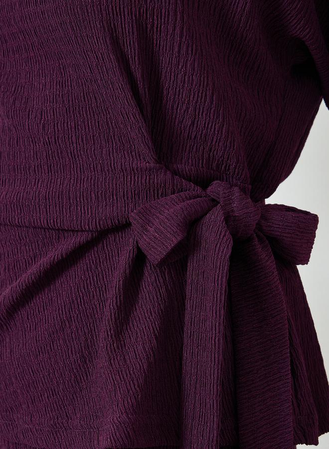 ستايلي طقم من بلوزة بارزة الملمس وبنطال بأرجل واسعة - Image 2